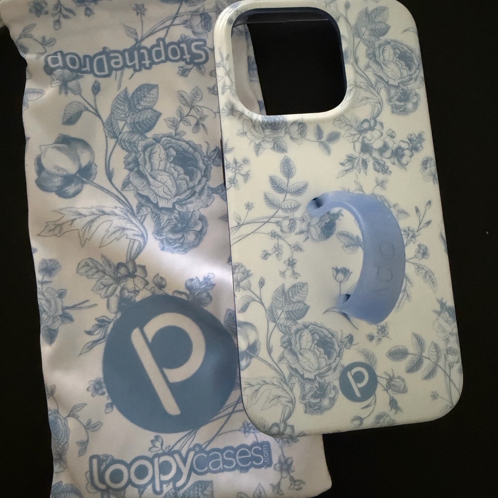 Loopy Case - Blue Toile Print Phone Case!!💙🦋